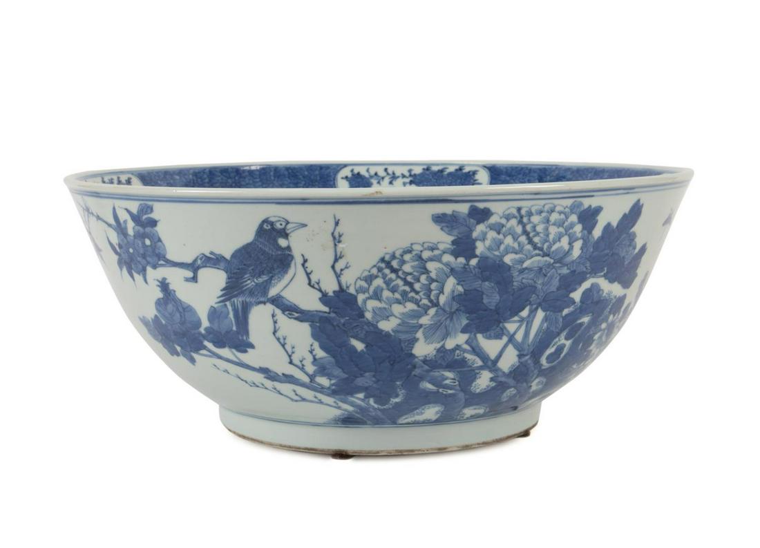 CHINESE BLUE & WHITE FLORAL PORCELAIN PUNCH BOWL (1 of 9)