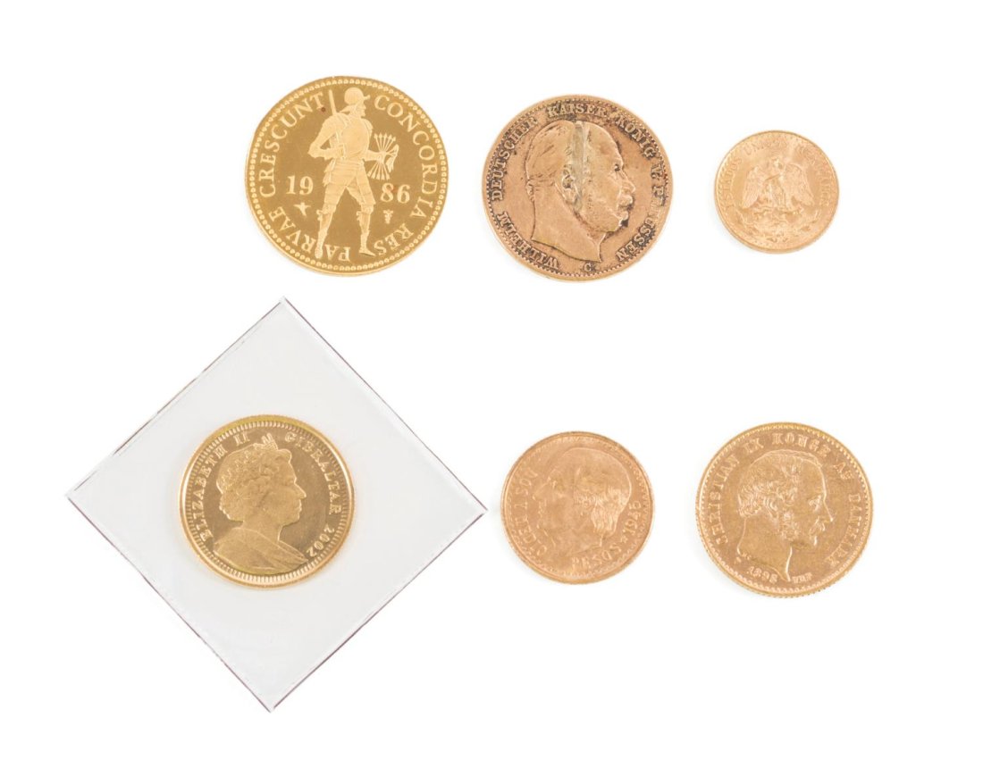 SIX WORLD / FOREIGN GOLD COINS (1 of 3)