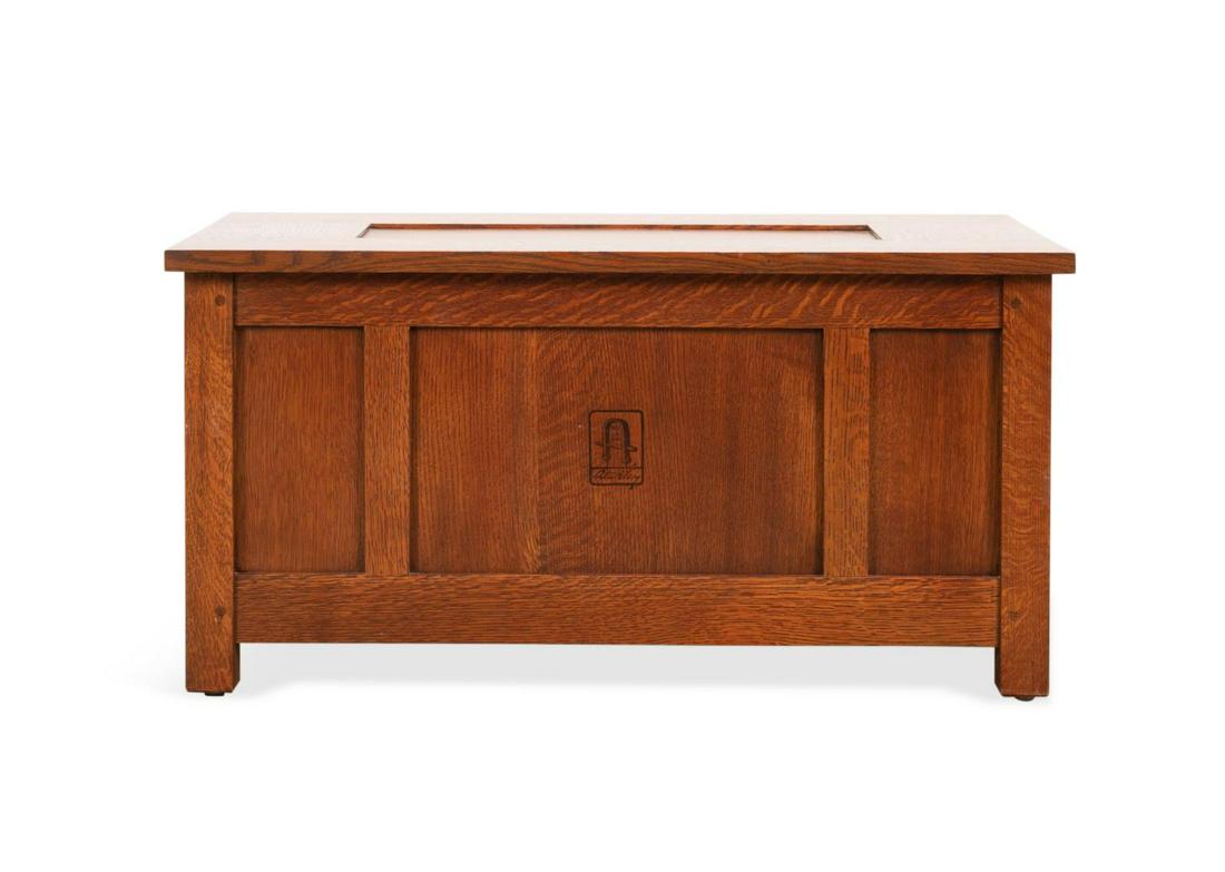 Stickley Collector Edition Oak Trunk Auction