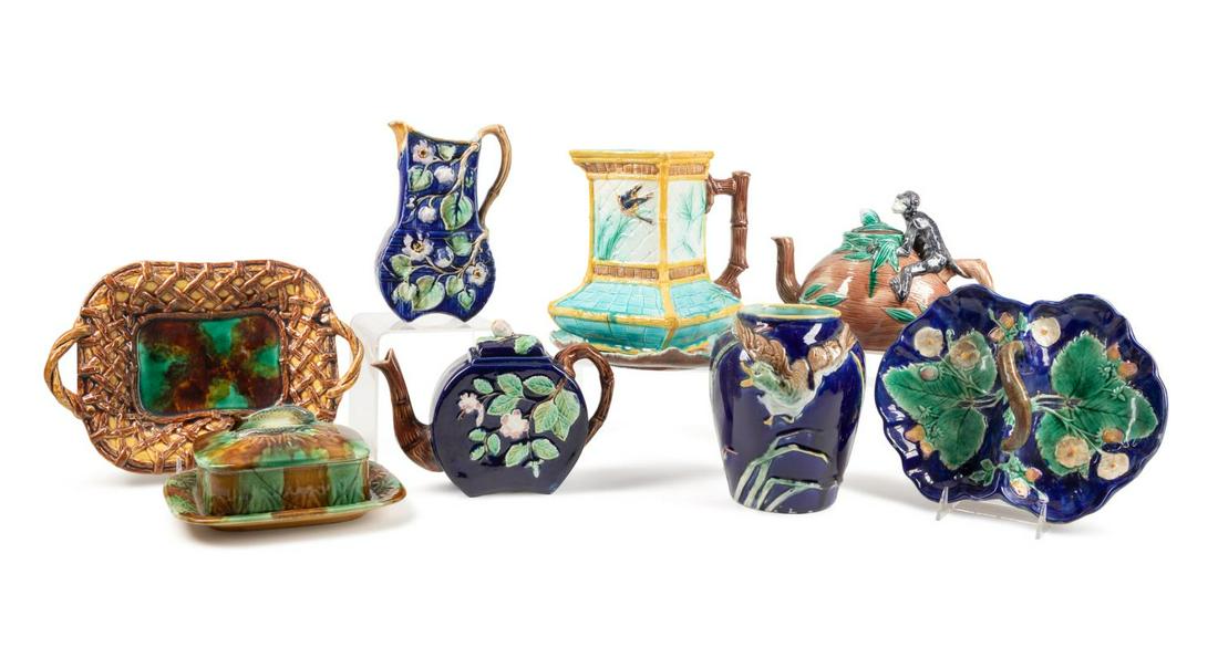 NINE MAJOLICA GLAZED EARTHENWARE TABLE ARTICLES (1 of 11)