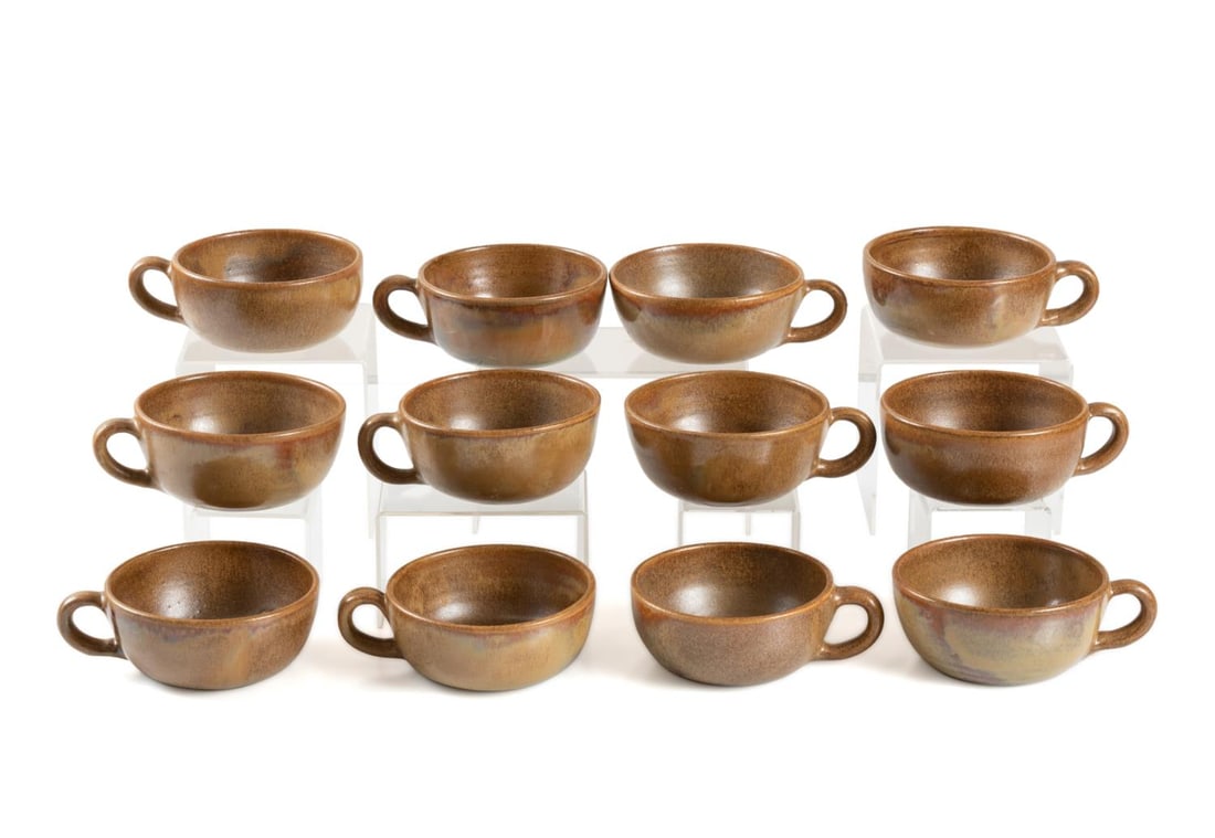 12PCS W.J. GORDY MOUNTAIN GOLD HANDLED BOWLS (1 of 7)