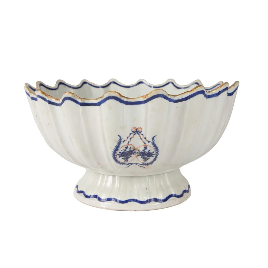 CHINESE EXPORT PORCELAIN FLUTED BLUE & WHITE BOWL (1 of 9)