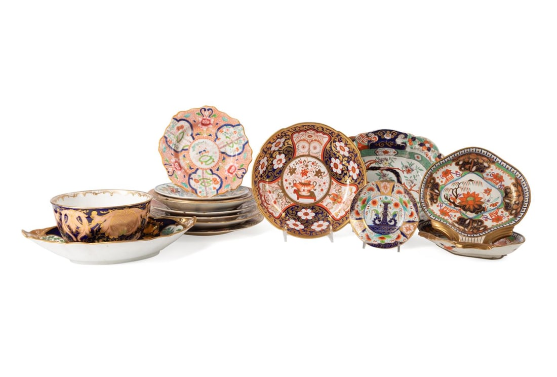 15PCS ENGLISH, MAINLY IMARI, TABLEWARE, 19TH C. (1 of 10)