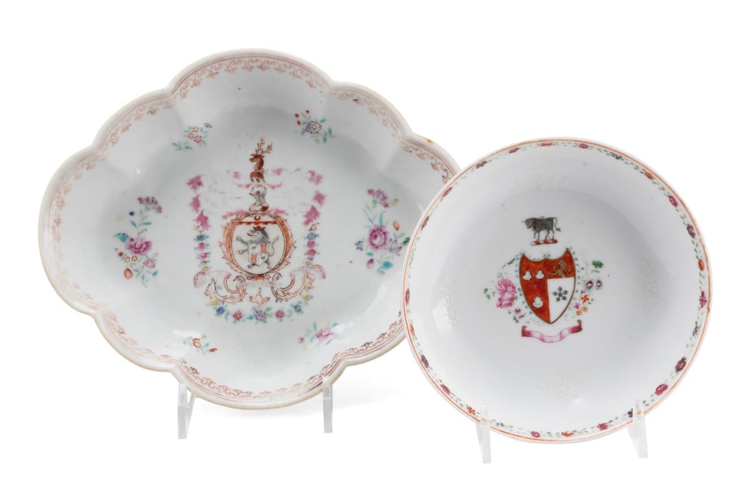 2PCS CHINESE EXPORT ARMORIAL PORCELAIN (1 of 3)