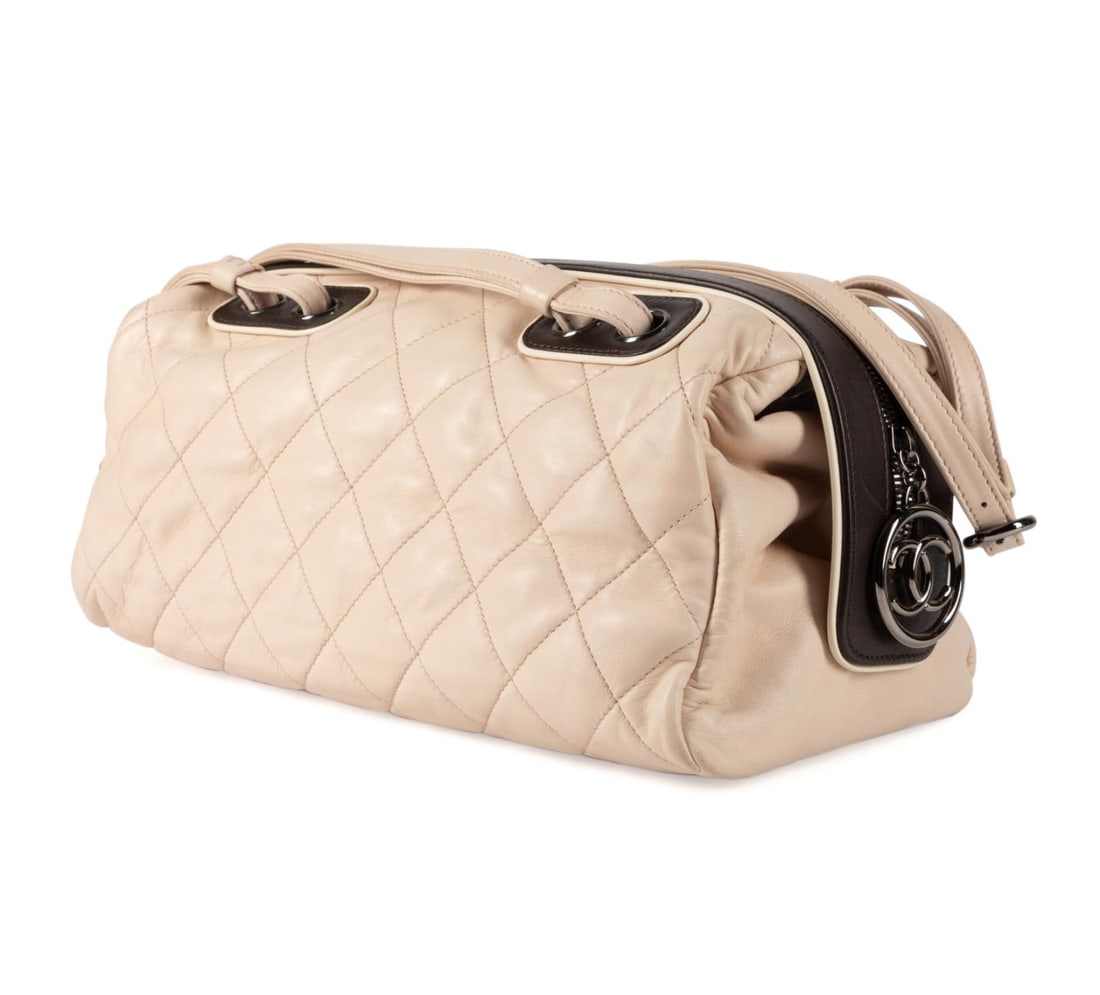 CHANEL BOSTON DUFFEL CREAM LEATHER HANDBAG (1 of 9)