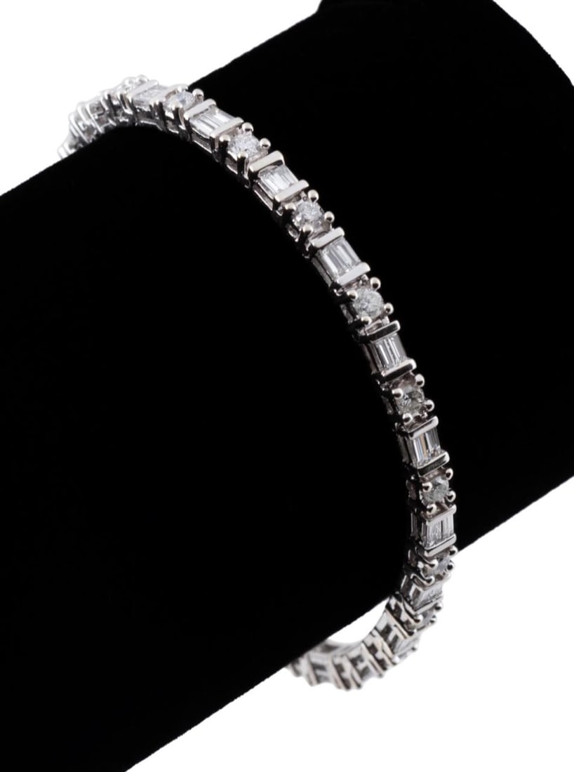 3CTW DIAMOND AND 14K WHITE GOLD BRACELET (1 of 7)