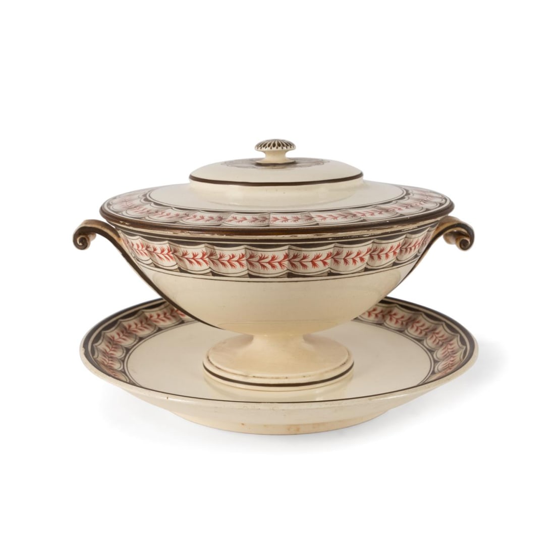 WEDGWOOD CREAMWARE SAUCE TUREEN & UNDERLINER (1 of 5)