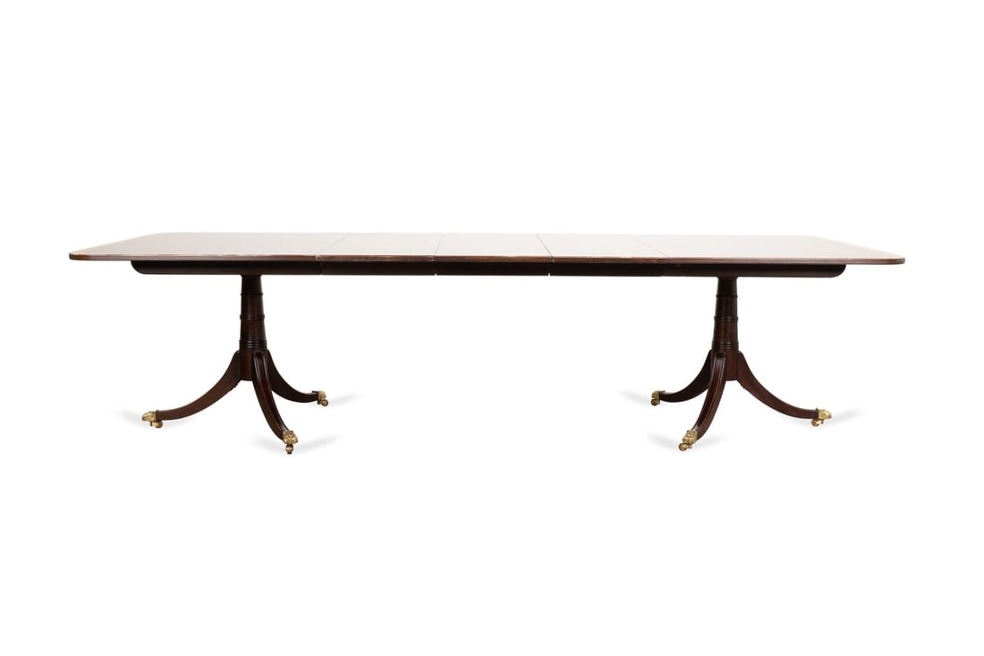 STICKLEY PEDESTAL DINING TABLE AND THREE LEAVES (1 of 7)