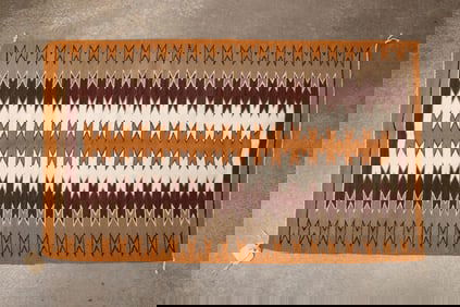 NAVAJO HAND WOVEN CHINLE STYLE RUG BY NANCY WHITE