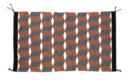 NAVAJO/NATIVE AMERICAN HAND WOVEN RUG MULTCOLORED