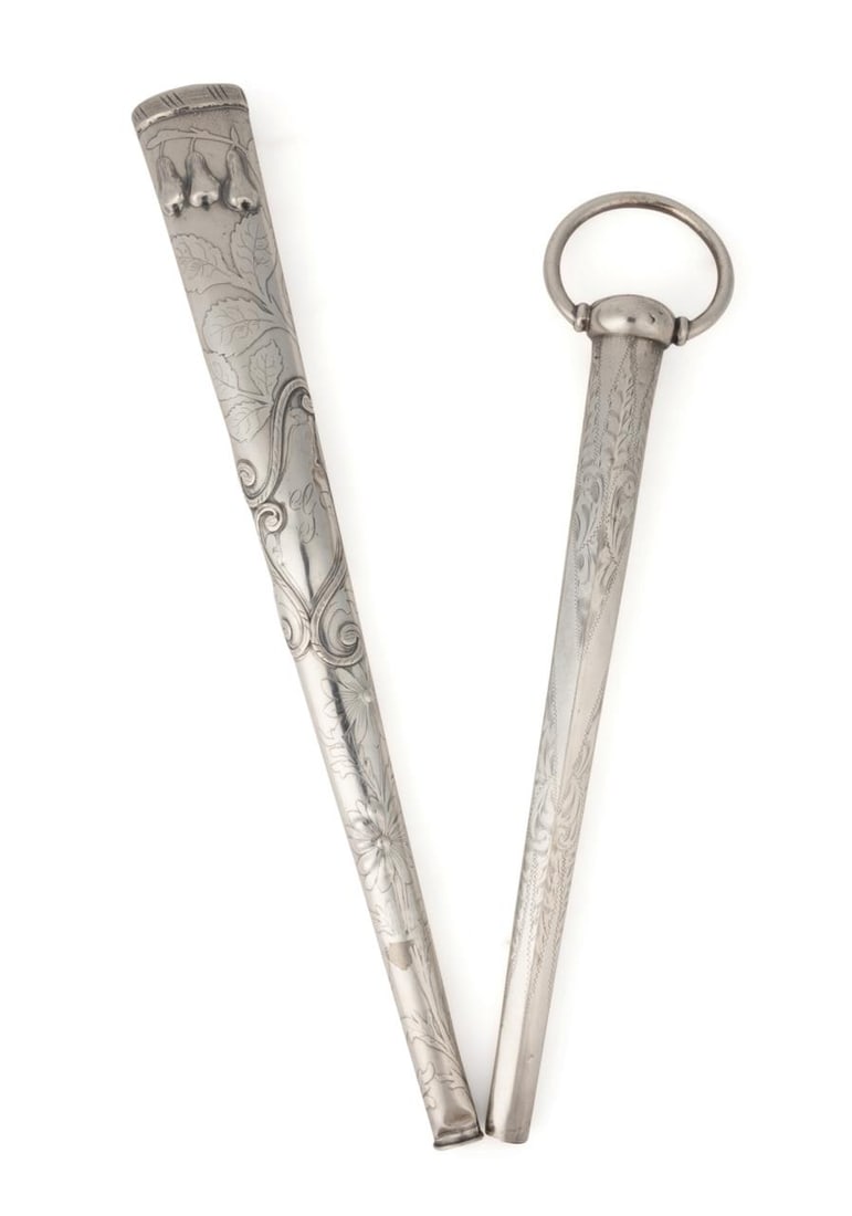 TWO STERLING SILVER PARASOL HANDLES 19TH CENTURY (1 of 7)