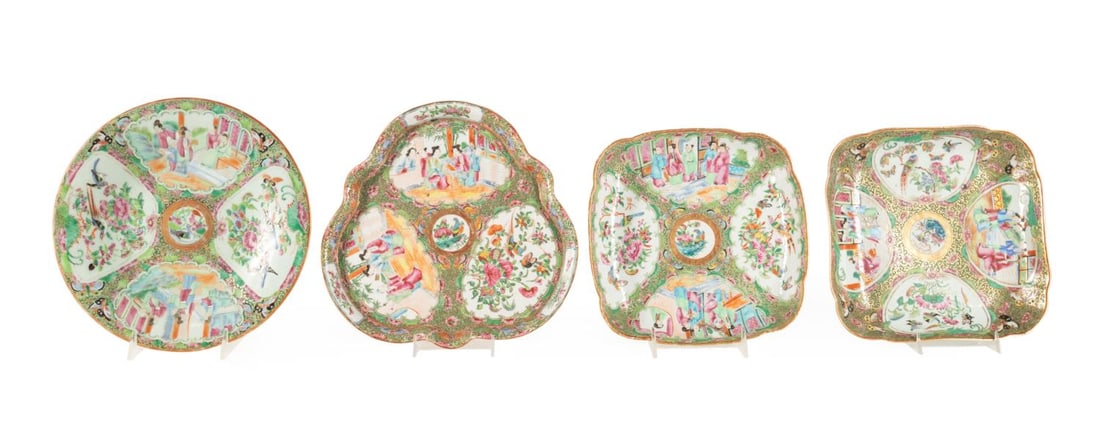 FOUR CHINESE ROSE MEDALLION TABLE ARTICLES (1 of 6)