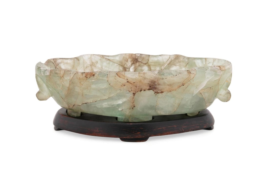 CHINESE LIGHT GREEN QUARTZ WATER COUPE W/ STAND (1 of 7)