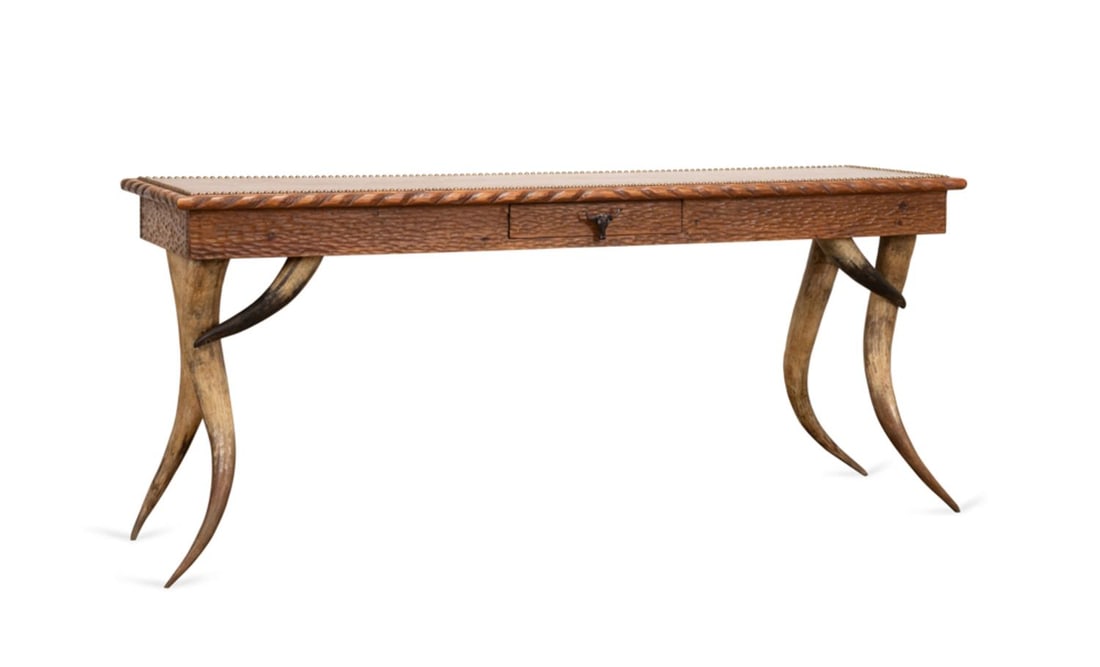 AMERICAN WESTERN STYLE STEER HORN CONSOLE TABLE (1 of 8)