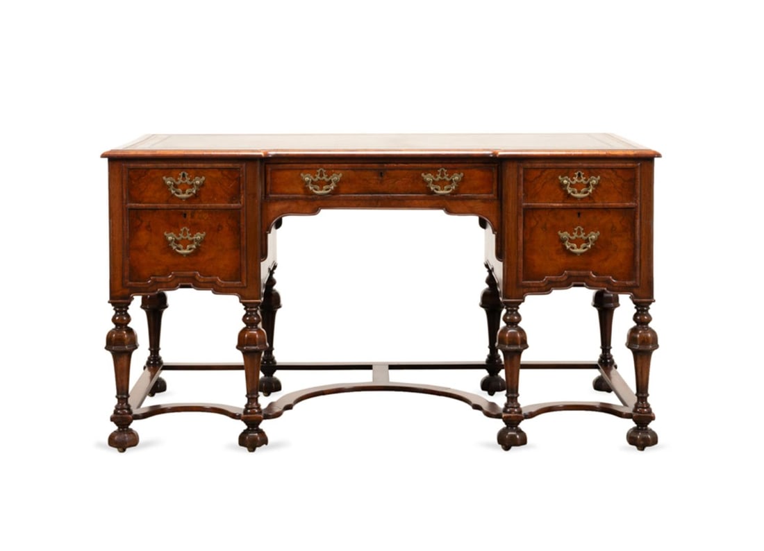 GILLOWS LANCASTER WALNUT VENEER LEATHER TOP DESK (1 of 7)