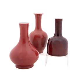 THREE CHINESE PEACH BLOOM RED GLAZED TABLEWARE