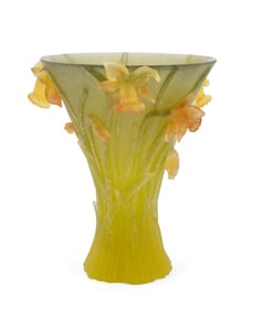 DAUM PATE-DE-VERRE JONQUILLES VASE WITH DAFFODILS