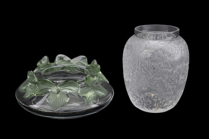 LALIQUE CRYSTAL 'BICHES' VASE AND 'LIERRE' BOWL