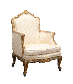 ITALIAN GILT AND UPHOLSTERED CONFESSIONAL BERGERE