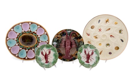 5 PIECES OF ASSORTED SEA LIFE MOTIF TABLEWARE