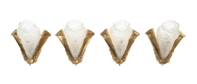 FOUR DEGUE, VERRERIE D'ART, DECO WALL SCONCES
