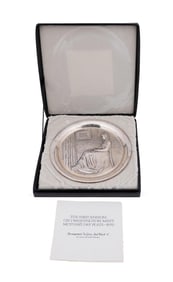 EIGHT COLLECTIBLE AMERICAN STERLING SILVER PLATES