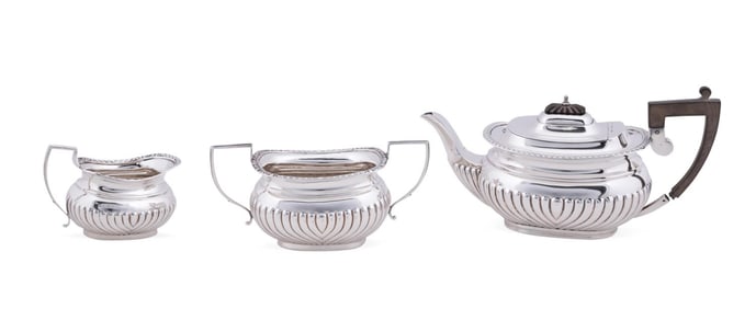 THREE PIECE EDWARD VII STERLING SILVER TEA SERVICE