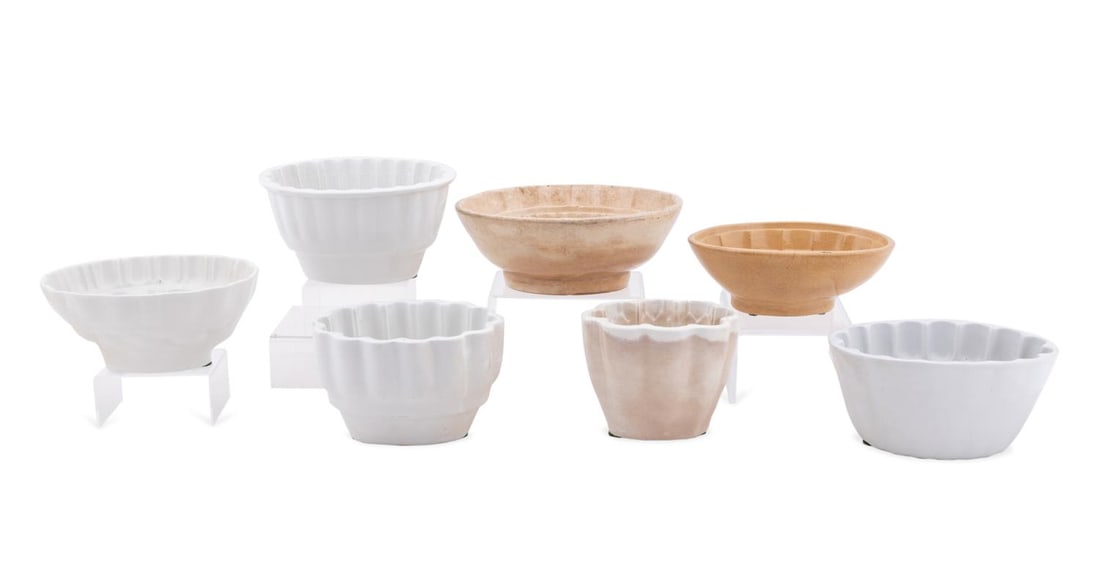 GROUP OF SEVEN ENGLISH JELLY MOLDS (1 of 16)