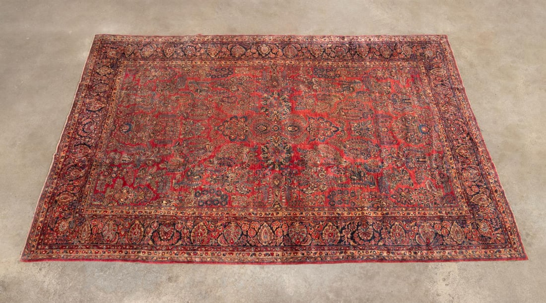 LARGE PERSIAN SAROUK RUG (1 of 4)