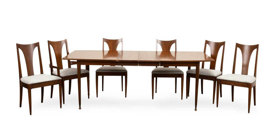 SIX BROYHILL ‘BRASILIA’ CHAIRS AND A DINING TABLE (1 of 10)