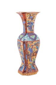CHINESE CLOBBERED PORCELAIN VASE