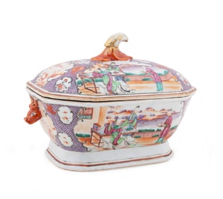 FAMILLE ROSE CHINESE EXPORT LIDDED TUREEN