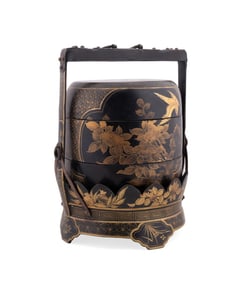 CHINESE BLACK LACQUER AND GILT FOOD CARRIER