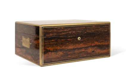 19TH C. ENGLISH COROMANDEL TRAVELLING DRESSER CASE
