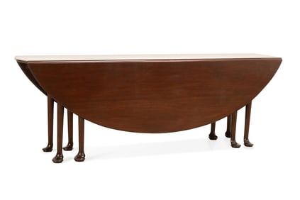 QUEEN ANNE STYLE MAHOGANY GATELEG WAKE TABLE
