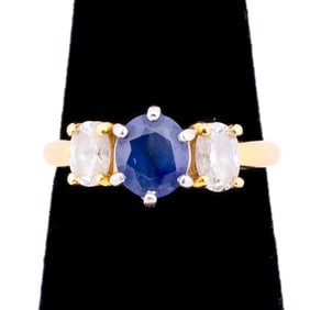 1.15 CT SAPPHIRE & DIAMOND 18K YELLOW GOLD RING