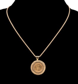 1955 GOLD 5 PESO, 18K YG MOUNT & 14K YG CHAIN