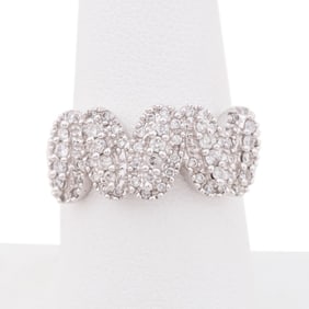 PAVE DIAMOND COCKTAIL RING SET IN 18K WG