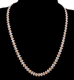 TRI-COLOR 14K GOLD 'V' LINK MOTIF NECKLACE