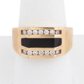 KURT WAYNE ONYX AND DIAMOND 14K YELLOW GOLD RING