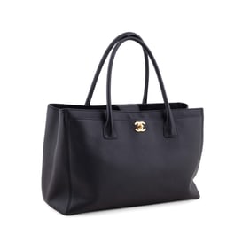 CHANEL BLACK CAVIAR LEATHER EXECUTIVE SHOPPER TOTE