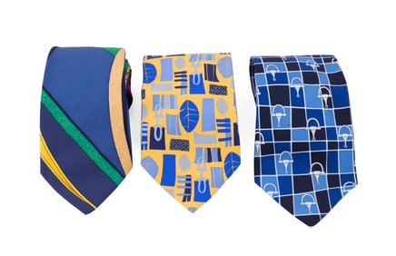 THREE DESIGNER MEN'S SILK TIES GUCCI AND HERMES