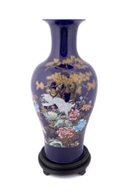 LARGE CHINESE BLUE 'WIRELESS CLOISONNE' VASE