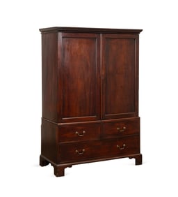 18TH/19TH C. GEORGE III MAHOGANY LINEN PRESS