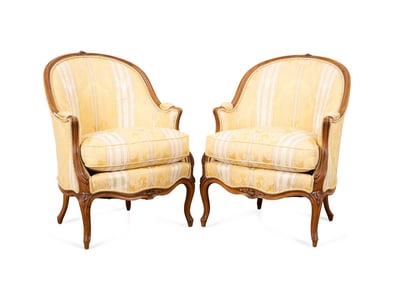 PAIR OF LOUIS XV STYLE GONDOLA BEREGES