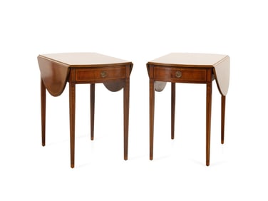 PAIR OF AMERICAN PEMBROKE MAHOGANY TABLES, 1930S