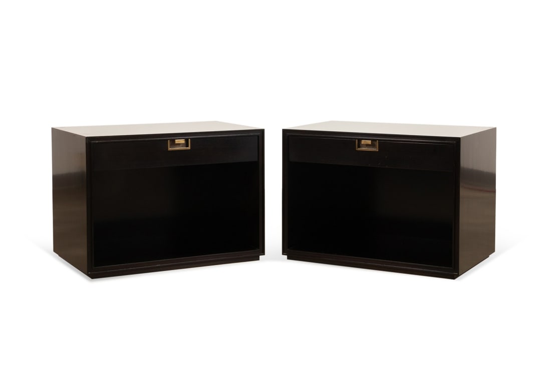 PAIR OF THOMAS PHEASANT FOR BAKER NIGHTSTANDS (1 of 6)