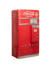 VINTAGE COCA-COLA VENDO 83 BOTTLE VENDING MACHINE