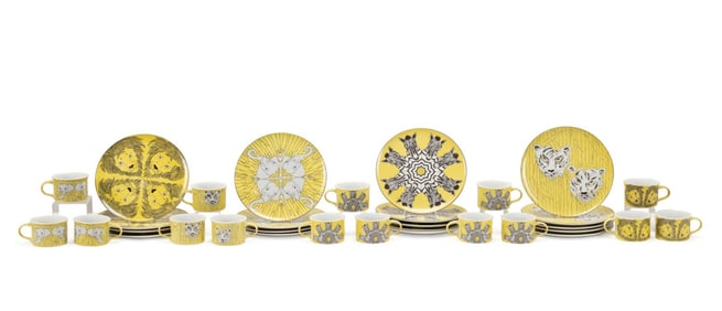 33 PIECE VILLA VANILLA SAFARI MOTIF PLATES & MUGS