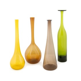FOUR ART GLASS VASES INCLUDING BLENKO